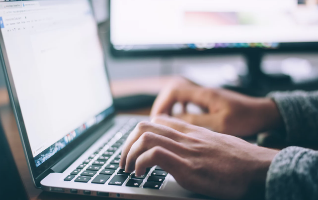The Latest eCommerce Trends To Ride With Magento 2